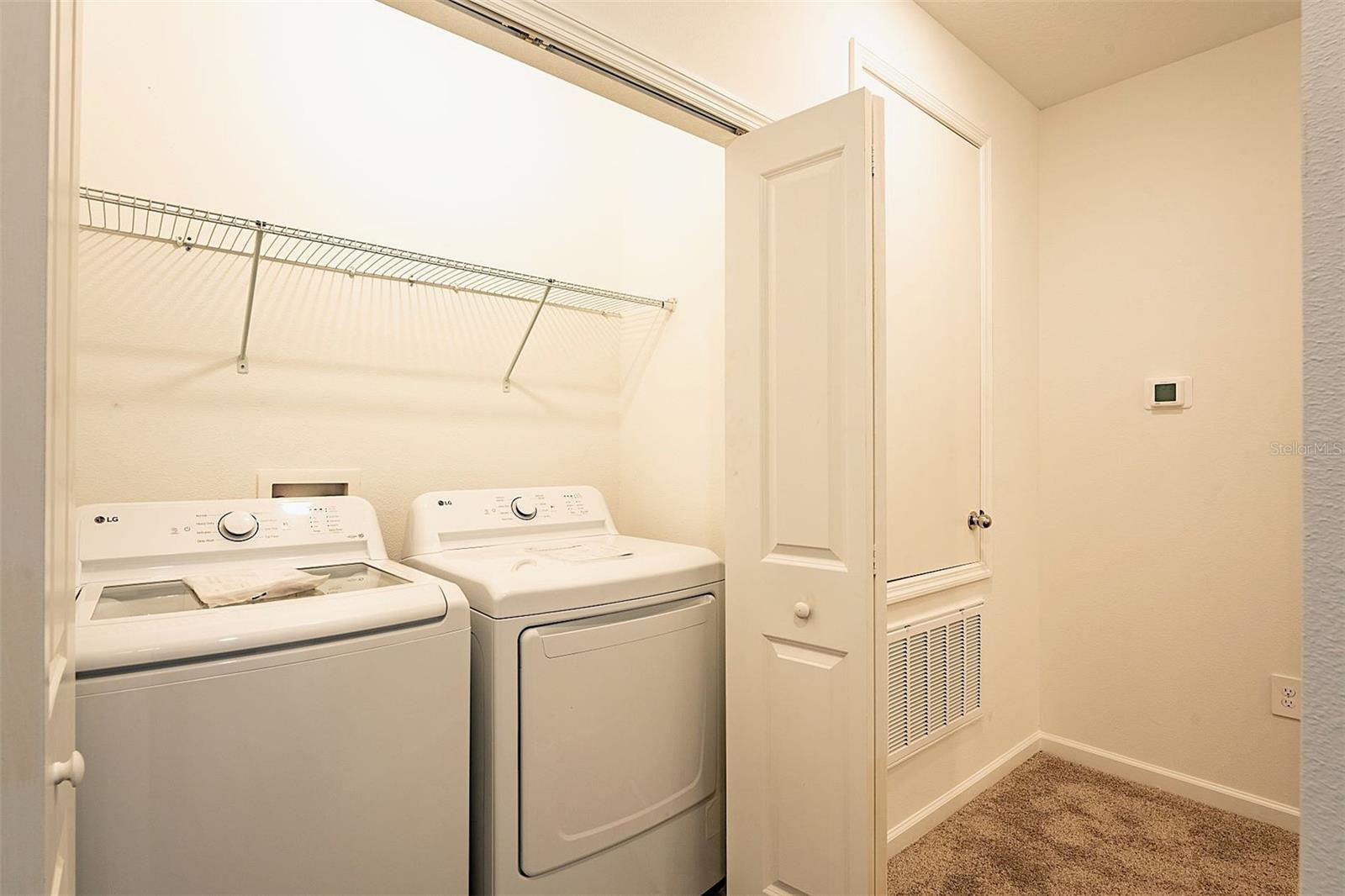 CHAMPIONS POINTE 25 TH - Residential