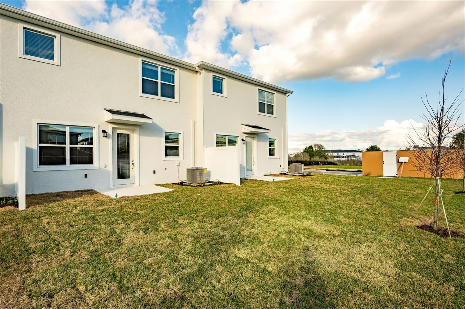 CHAMPIONS POINTE 25 TH - Residential