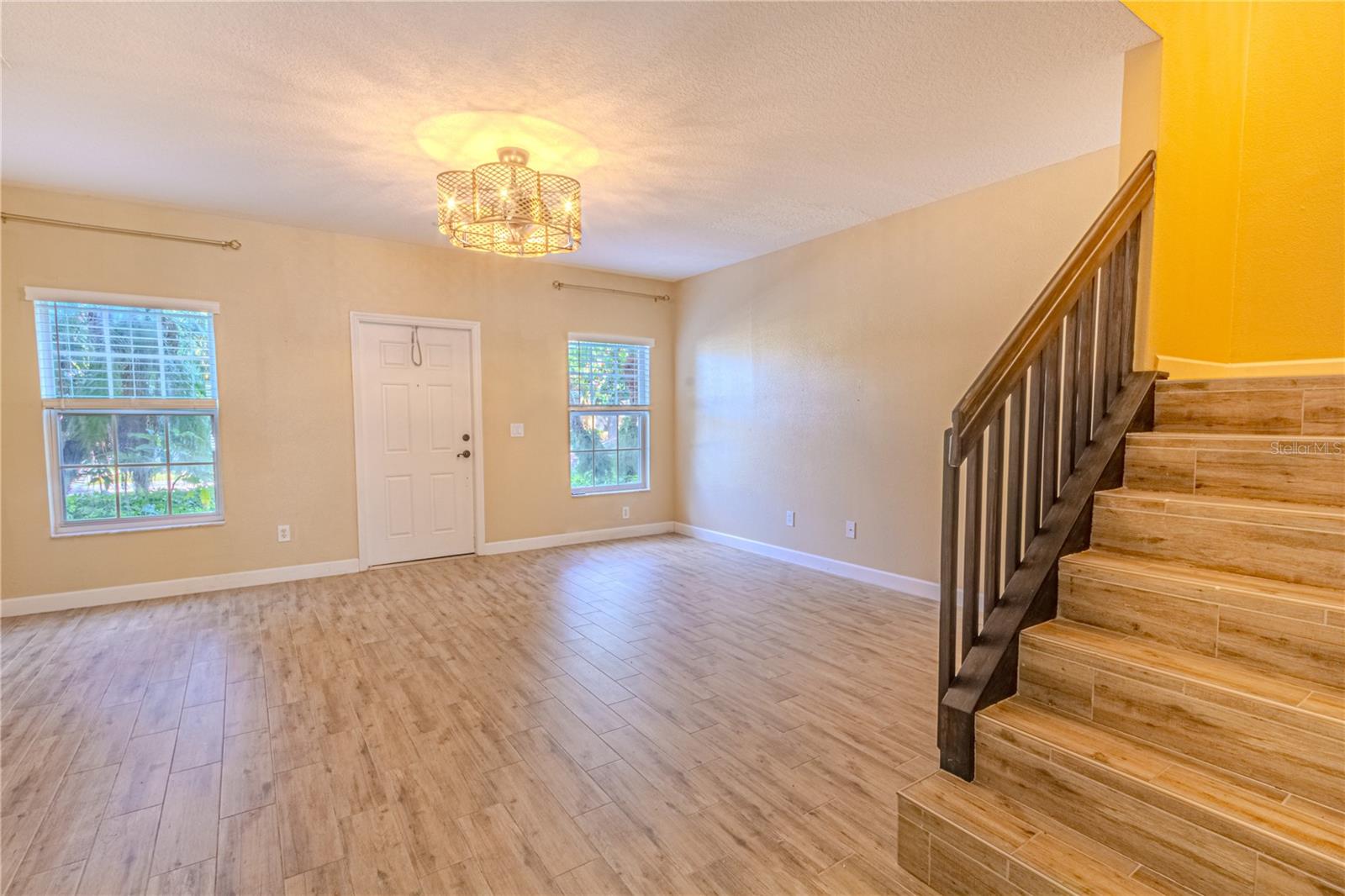 DANIELS LNDG A-J - Residential Lease