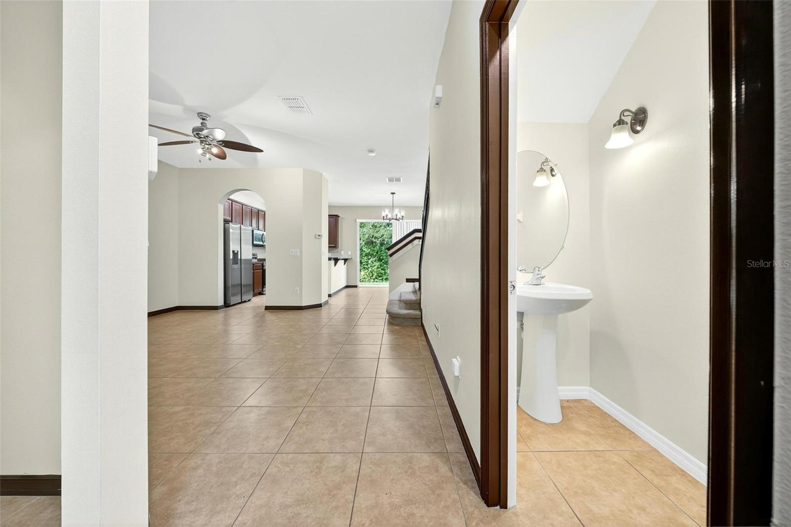 CLAYTON CROSSING TWNHMS SECOND AMD - Residential Lease