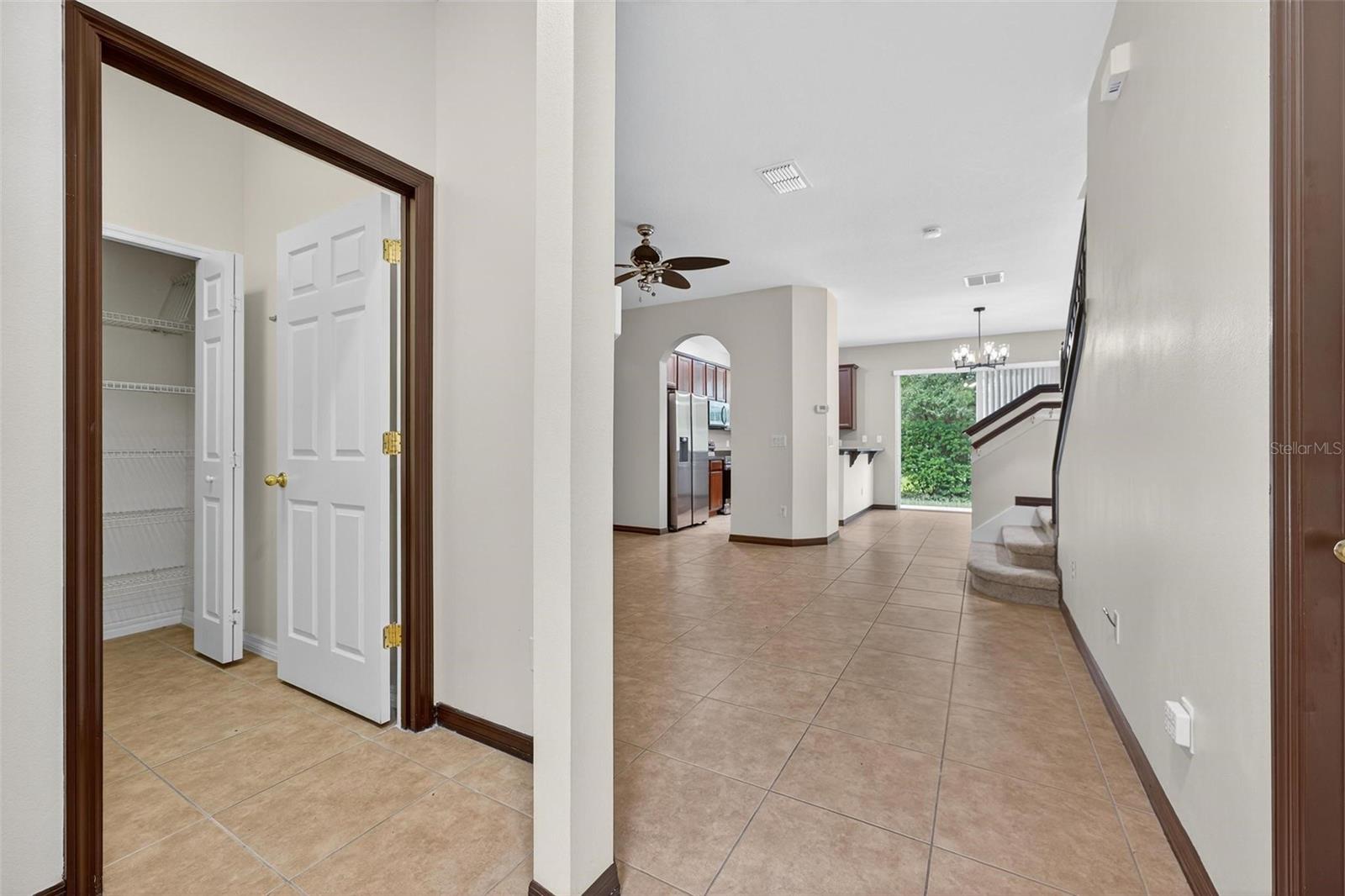 CLAYTON CROSSING TWNHMS SECOND AMD - Residential Lease