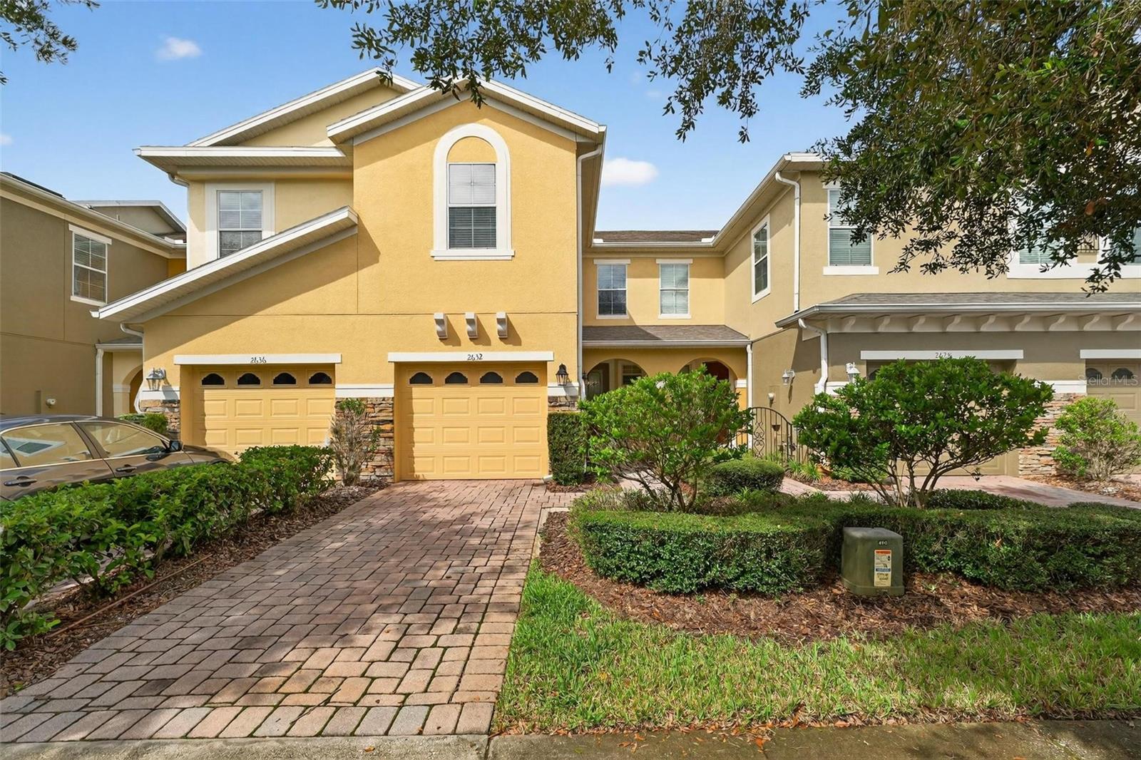 CLAYTON CROSSING TWNHMS SECOND AMD - Residential Lease