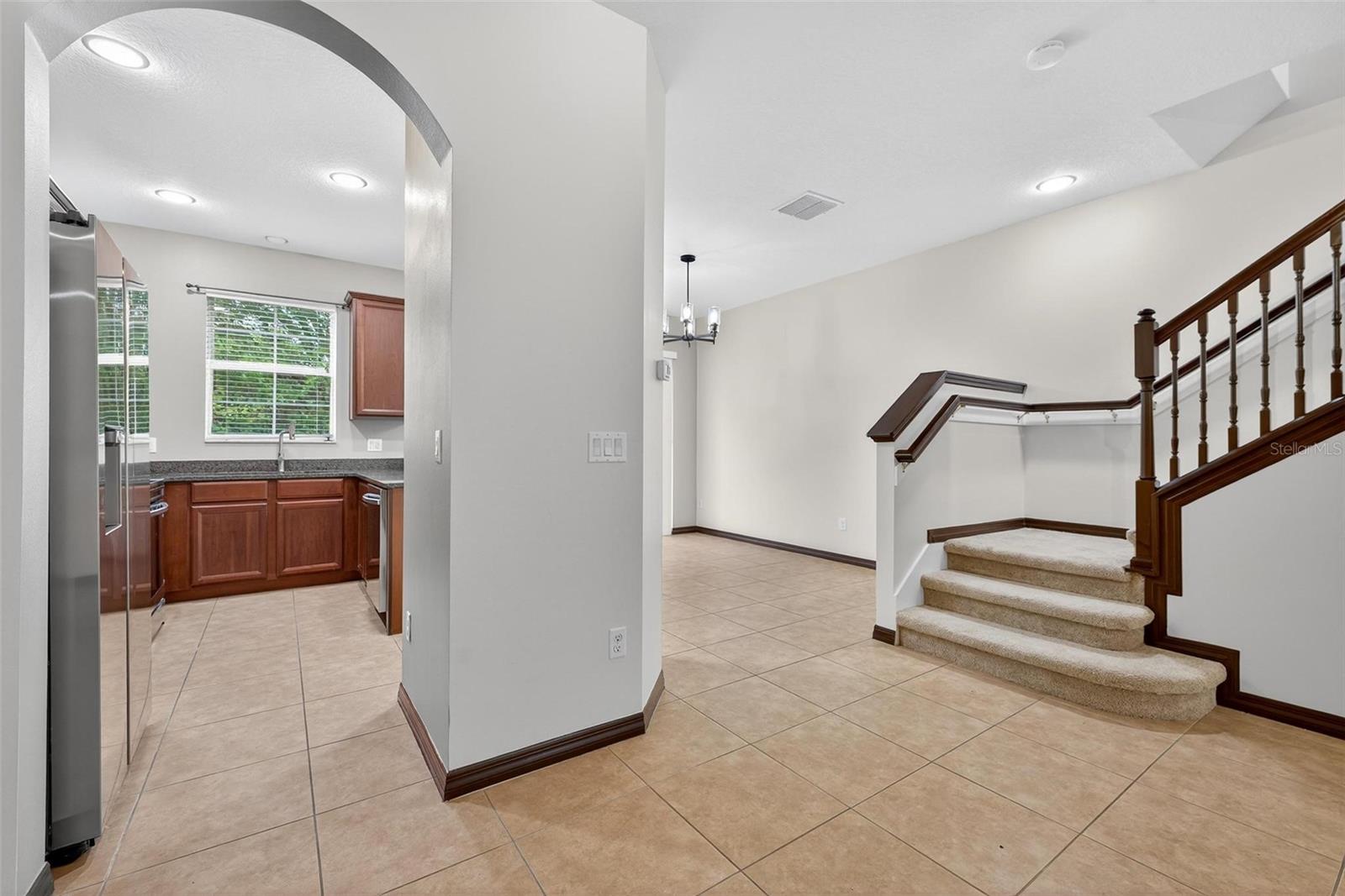 CLAYTON CROSSING TWNHMS SECOND AMD - Residential Lease