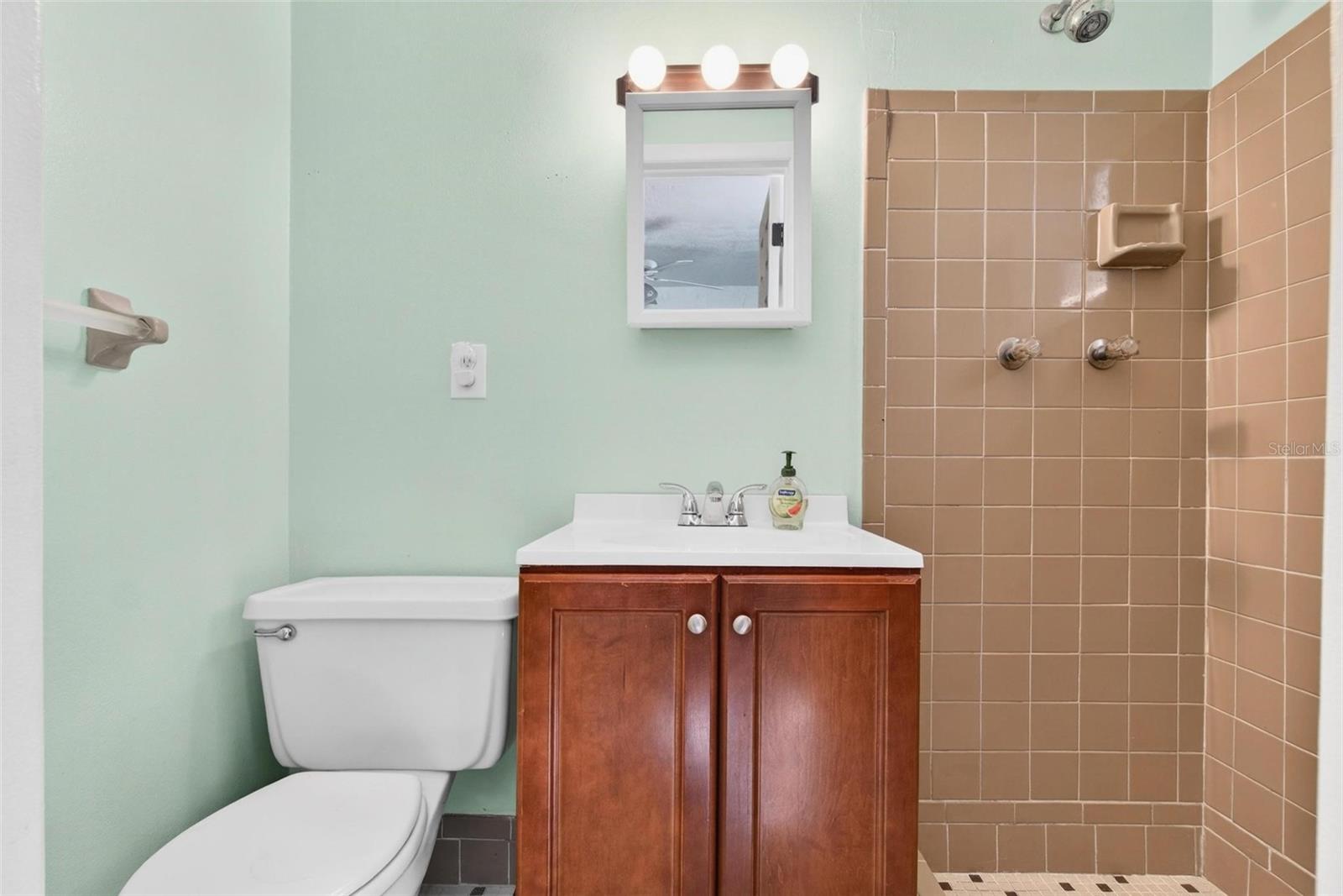 CURLEW GROVES UNIT TWO - Residential