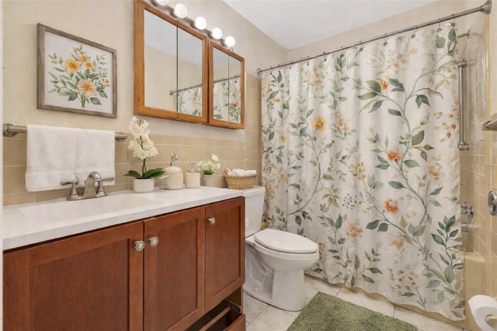 CURLEW GROVES UNIT TWO - Residential