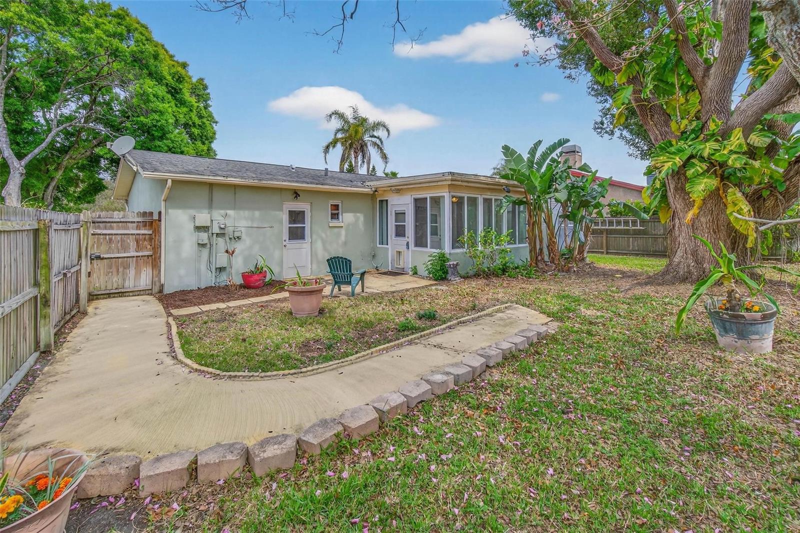 CURLEW GROVES UNIT TWO - Residential