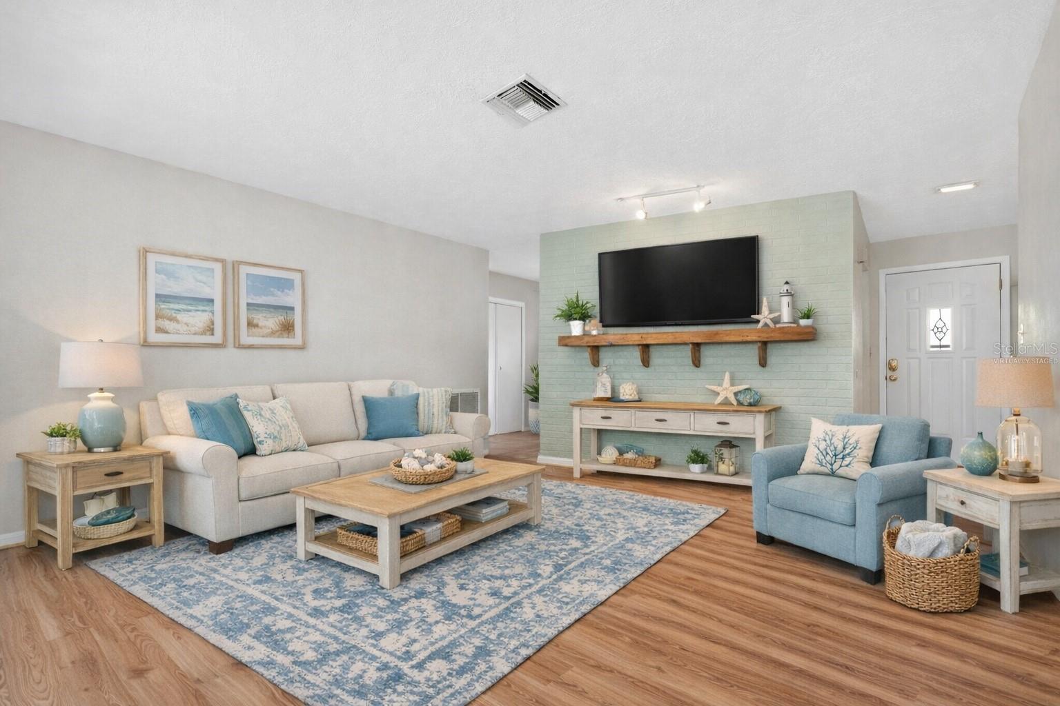 CURLEW GROVES UNIT TWO - Residential