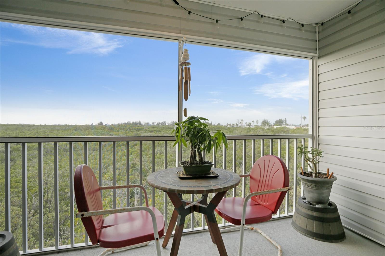 SANDY POINTE II - Residential