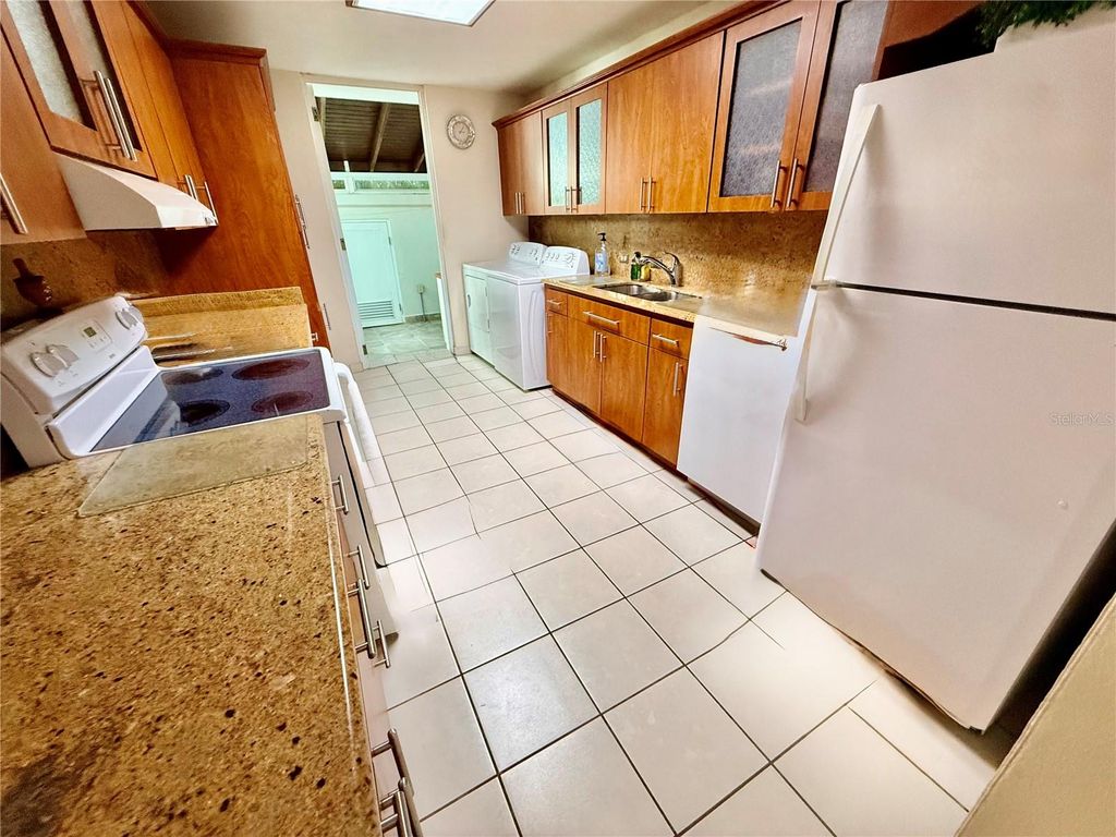 Photo of 187 Horizonte Avenue #TH-14, Carolina, PR 00979 (MLS # PR9120414)