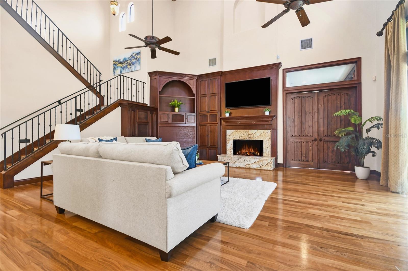 ALAQUA LAKES PH 1 - Residential