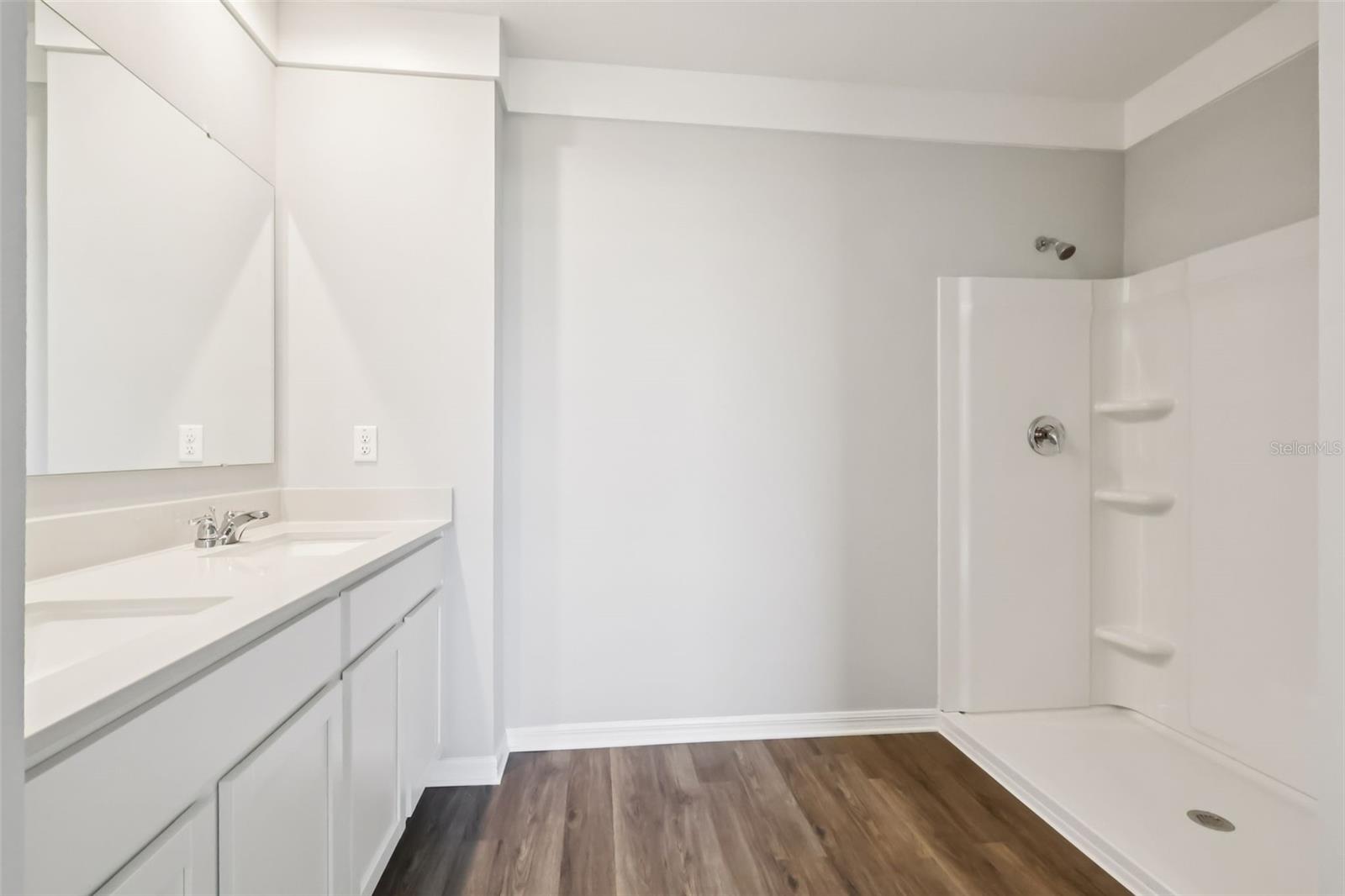 AVALON PARK TAVARES - Residential