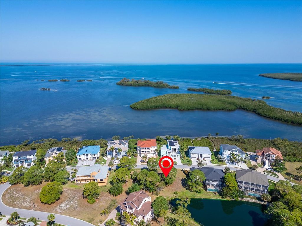 Photo of Harbour Watch Circle, Tarpon Springs, FL 34689 (MLS # TB8492054)