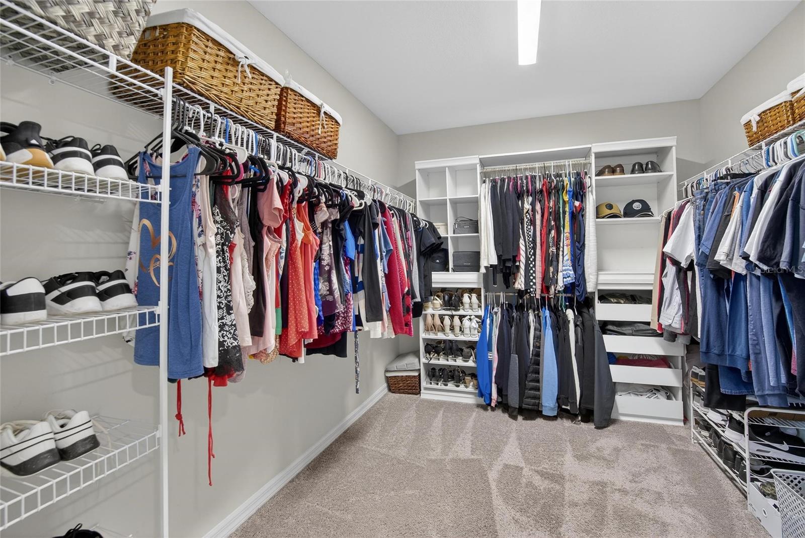 TRIPLE CRK PH 4 - Residential