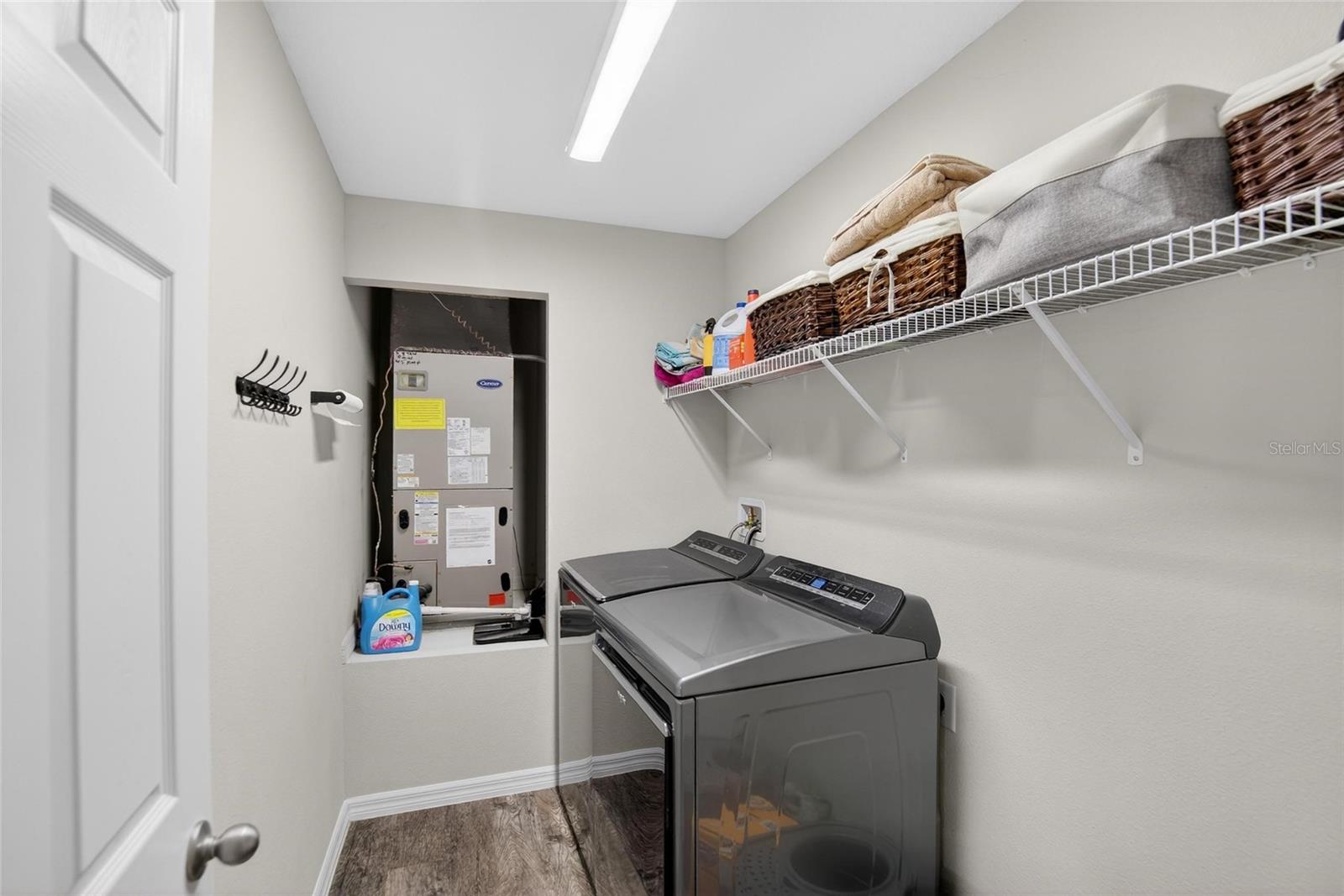 TRIPLE CRK PH 4 - Residential