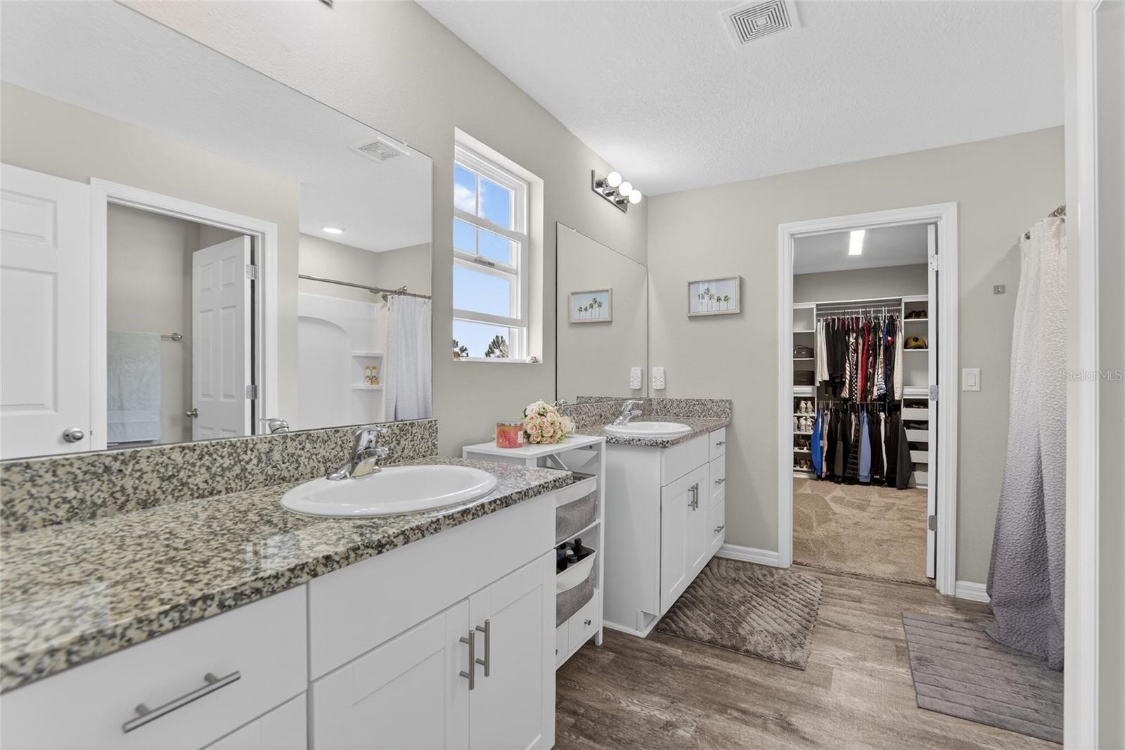 TRIPLE CRK PH 4 - Residential