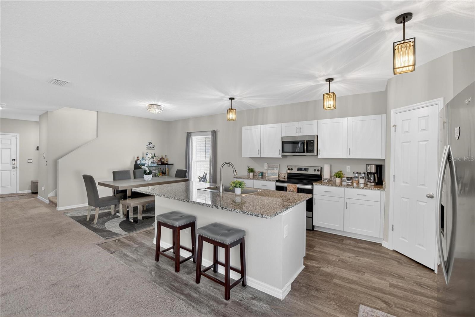 TRIPLE CRK PH 4 - Residential