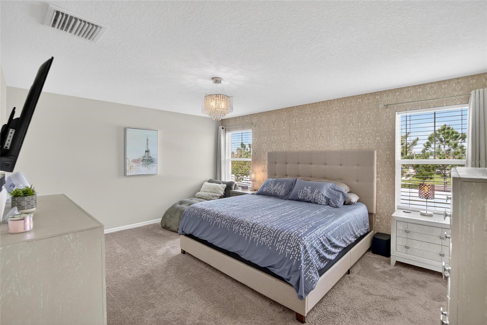 TRIPLE CRK PH 4 - Residential