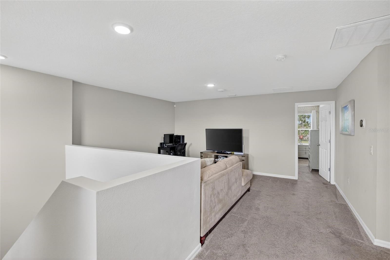 TRIPLE CRK PH 4 - Residential