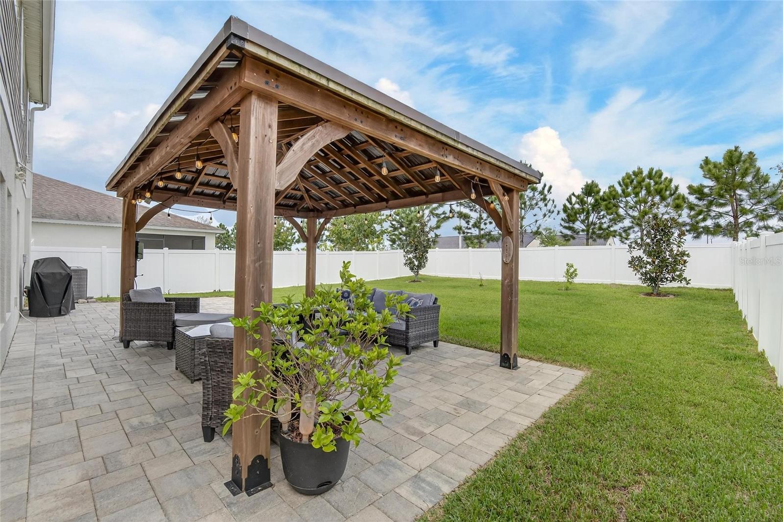 TRIPLE CRK PH 4 - Residential