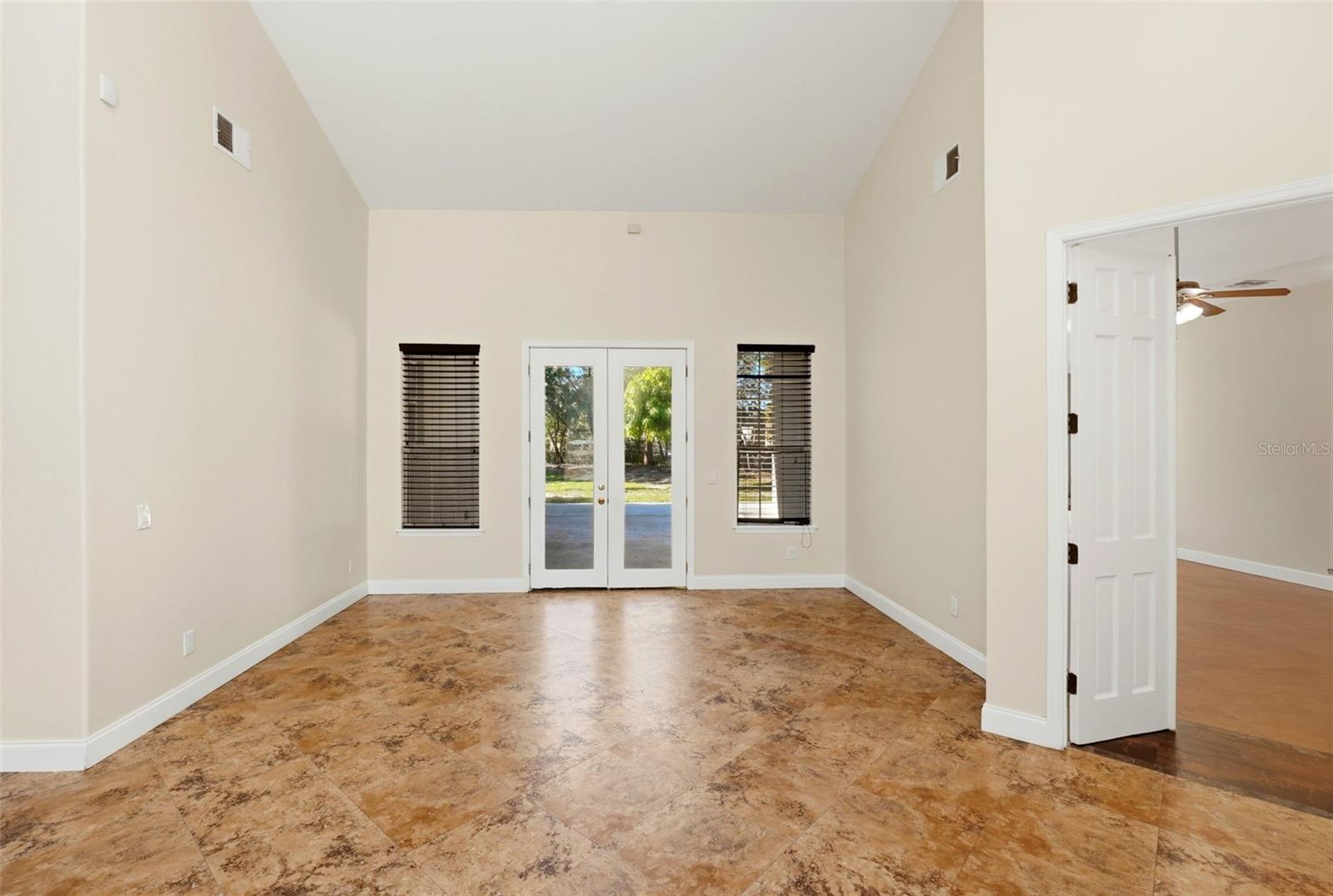 LAKE MARSHA SUB - Residential Lease