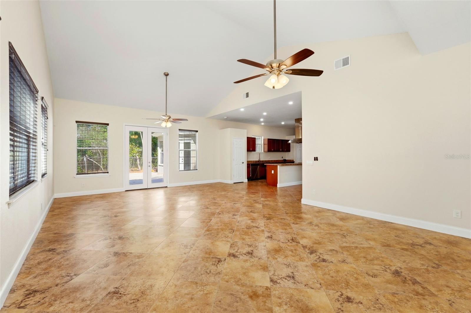 LAKE MARSHA SUB - Residential Lease