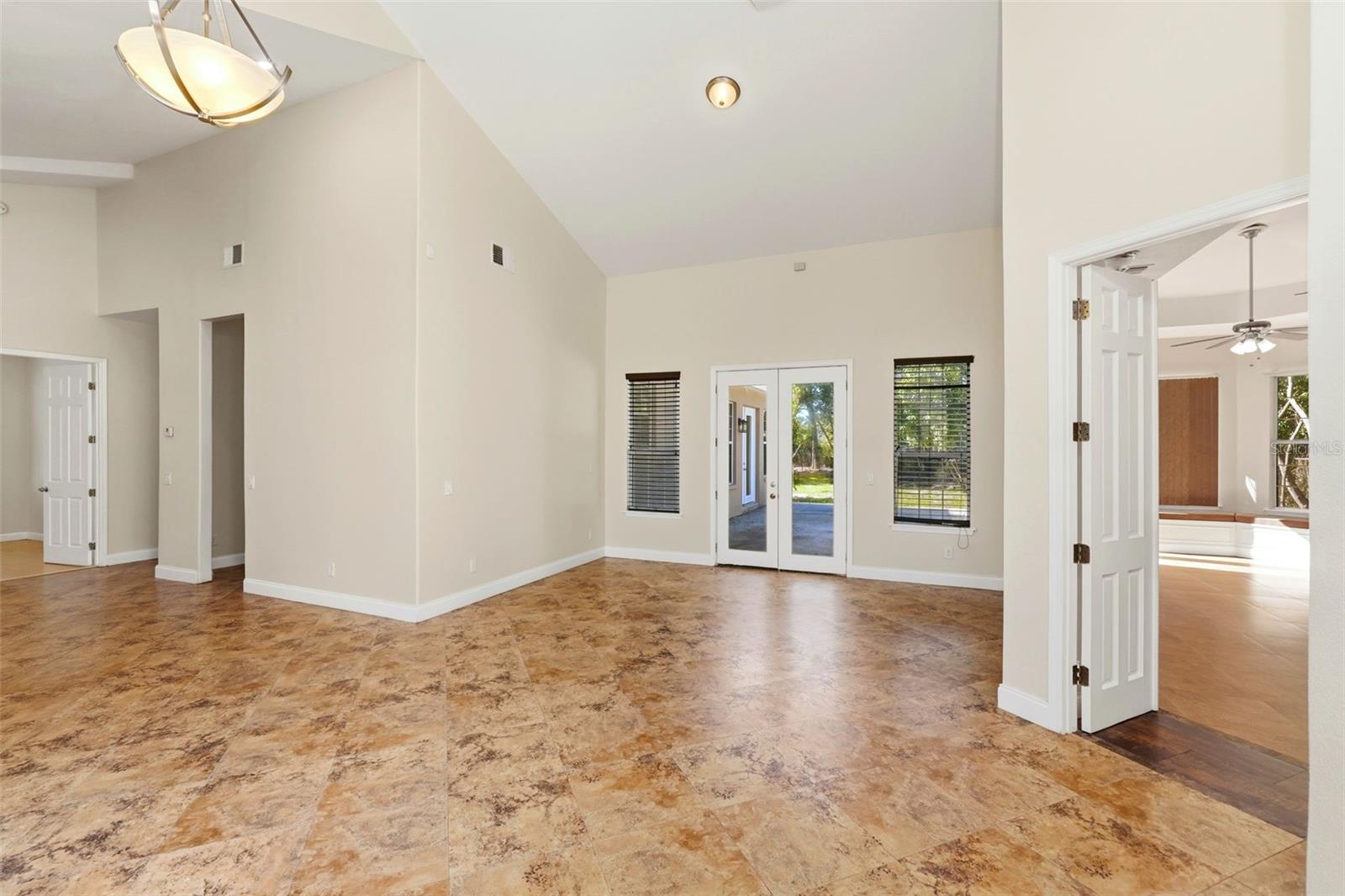 LAKE MARSHA SUB - Residential Lease