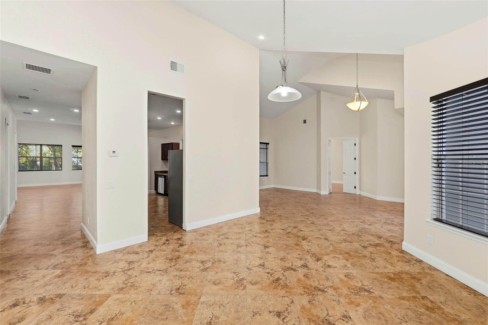 LAKE MARSHA SUB - Residential Lease