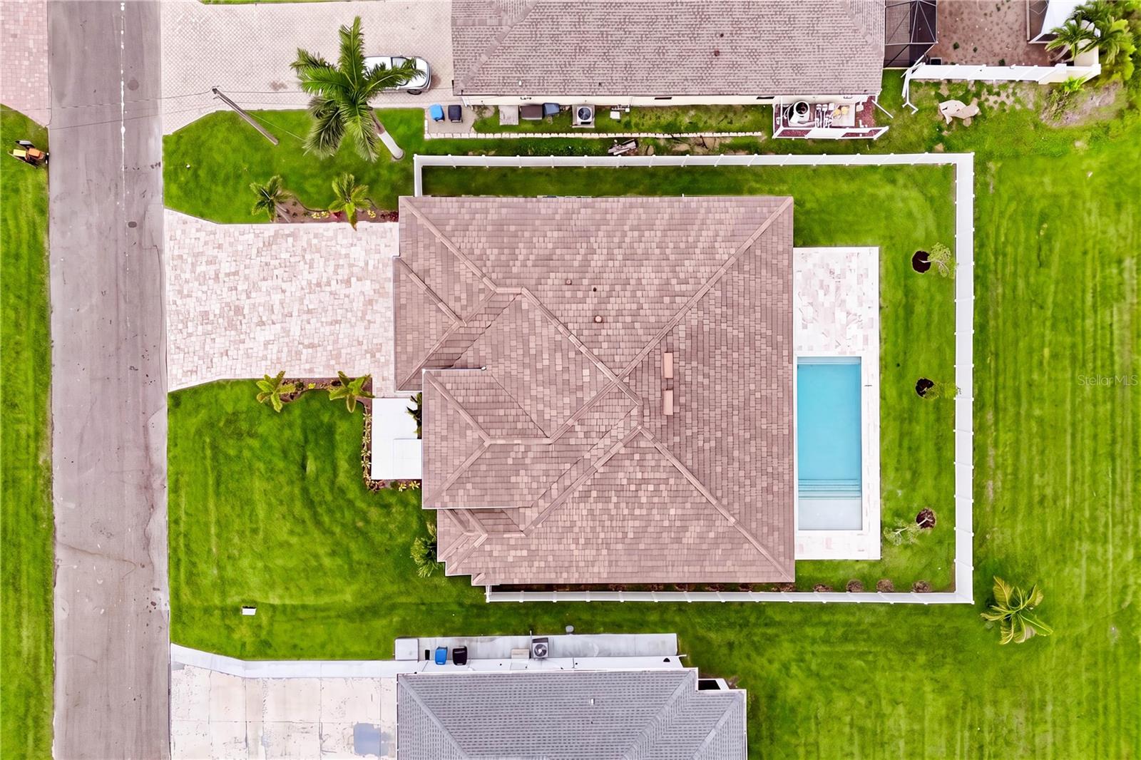 Search Properties for Sale 4 114 SW 36TH PLACE