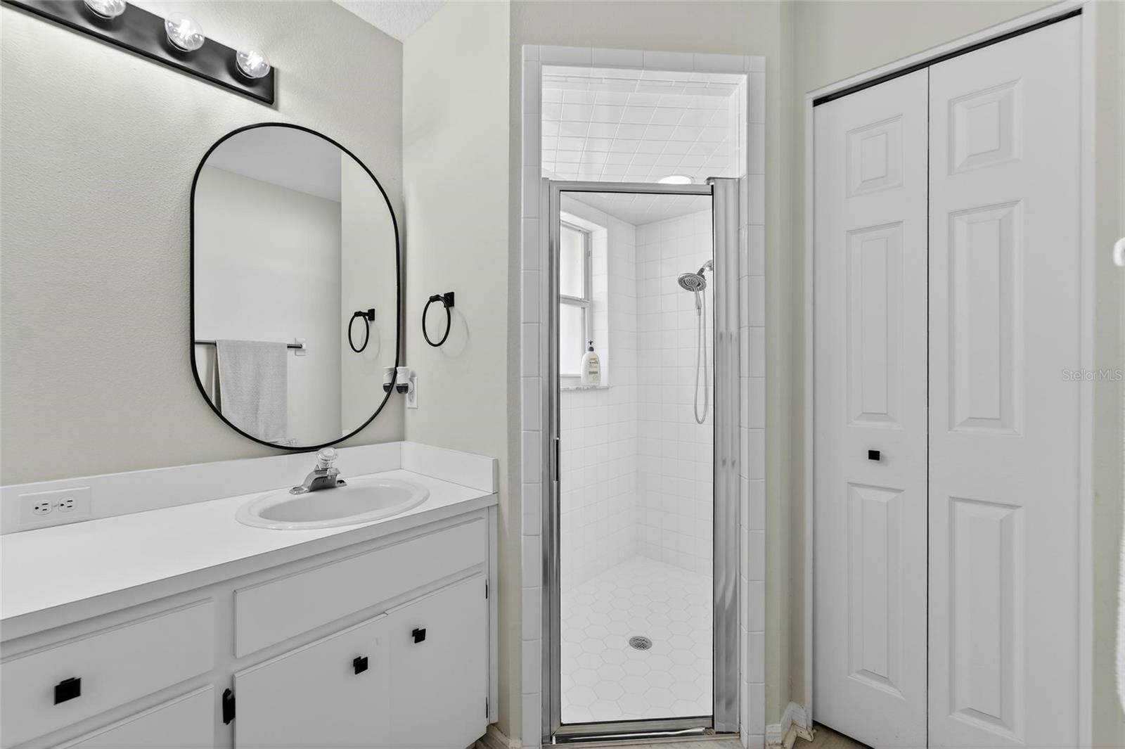 CLUBHOUSE LAKE ESTATES - Residential