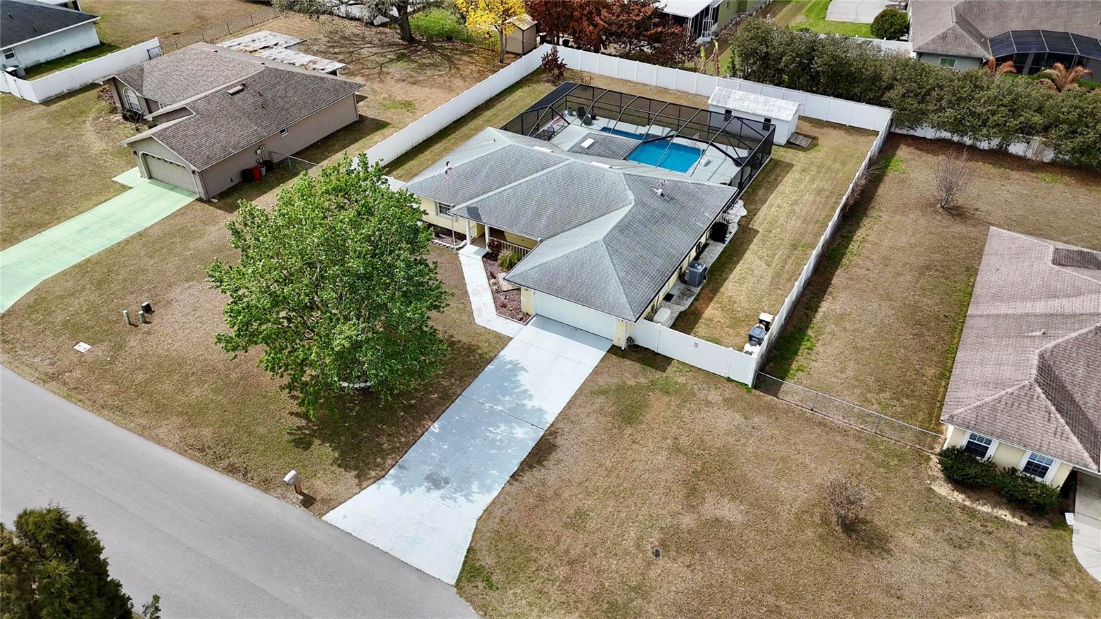 CLUBHOUSE LAKE ESTATES - Residential