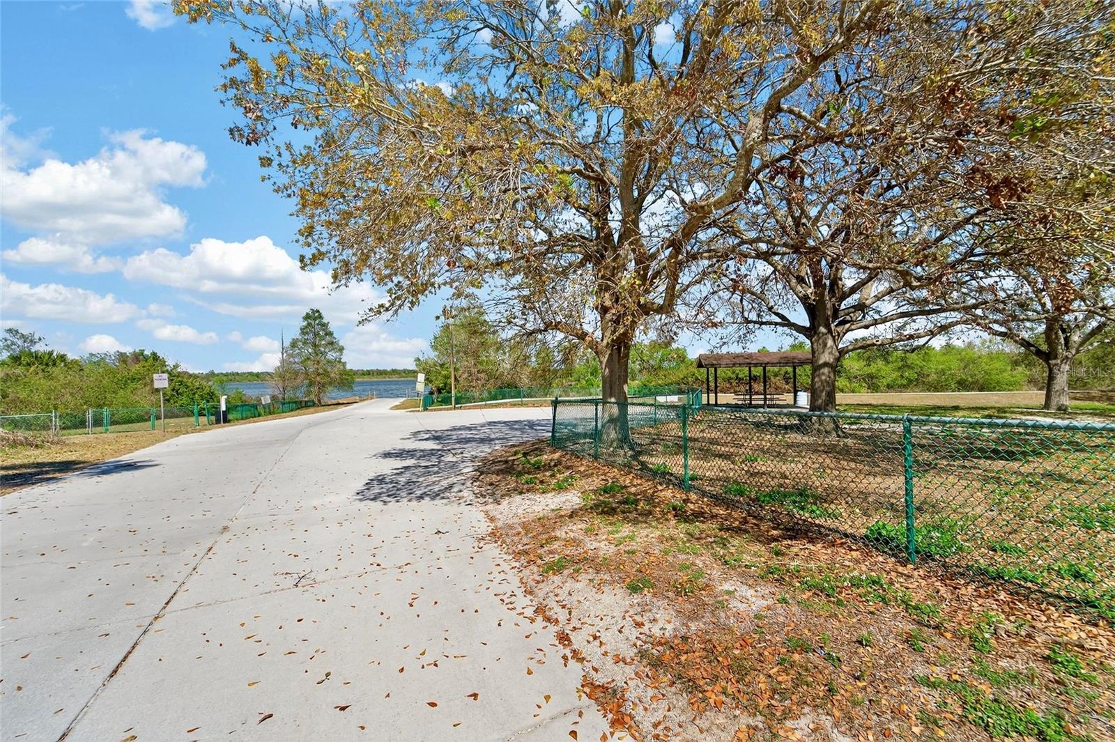 CLUBHOUSE LAKE ESTATES - Residential