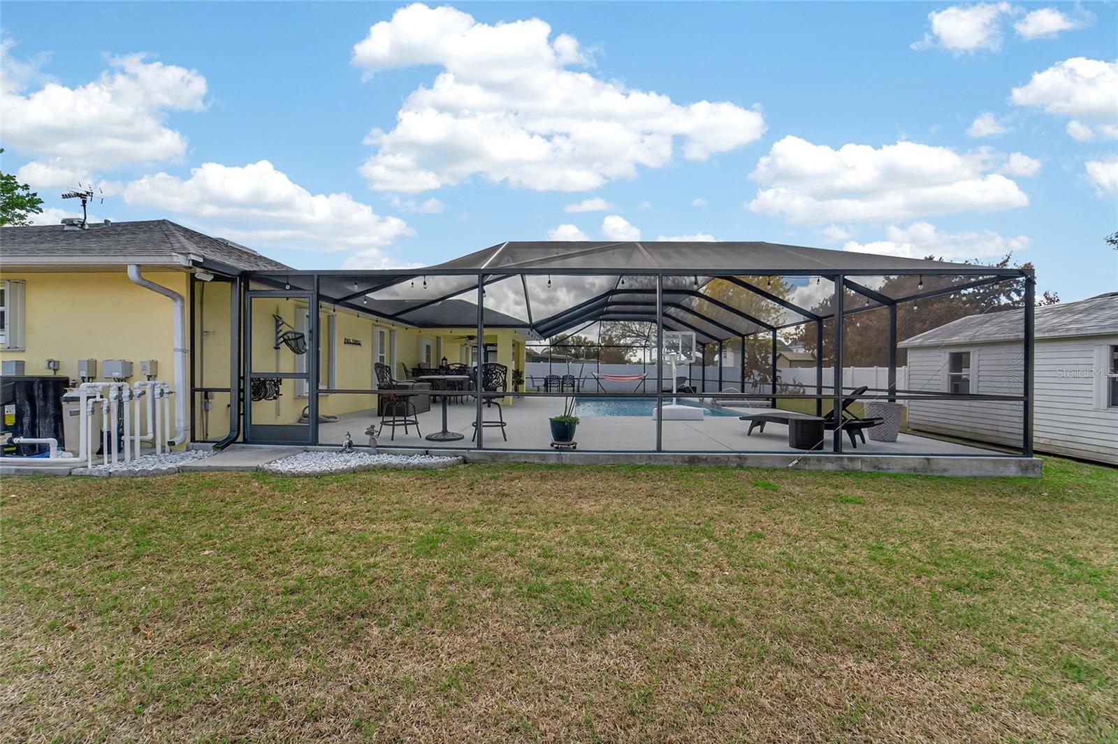 CLUBHOUSE LAKE ESTATES - Residential