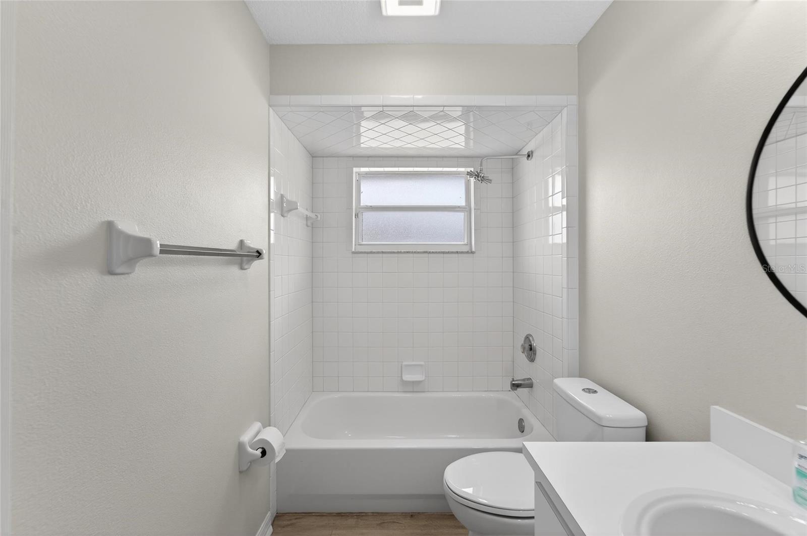 CLUBHOUSE LAKE ESTATES - Residential