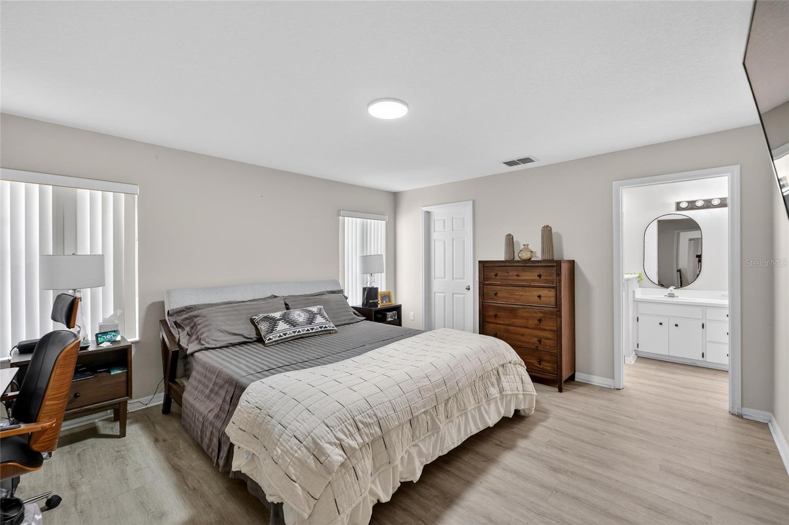 CLUBHOUSE LAKE ESTATES - Residential