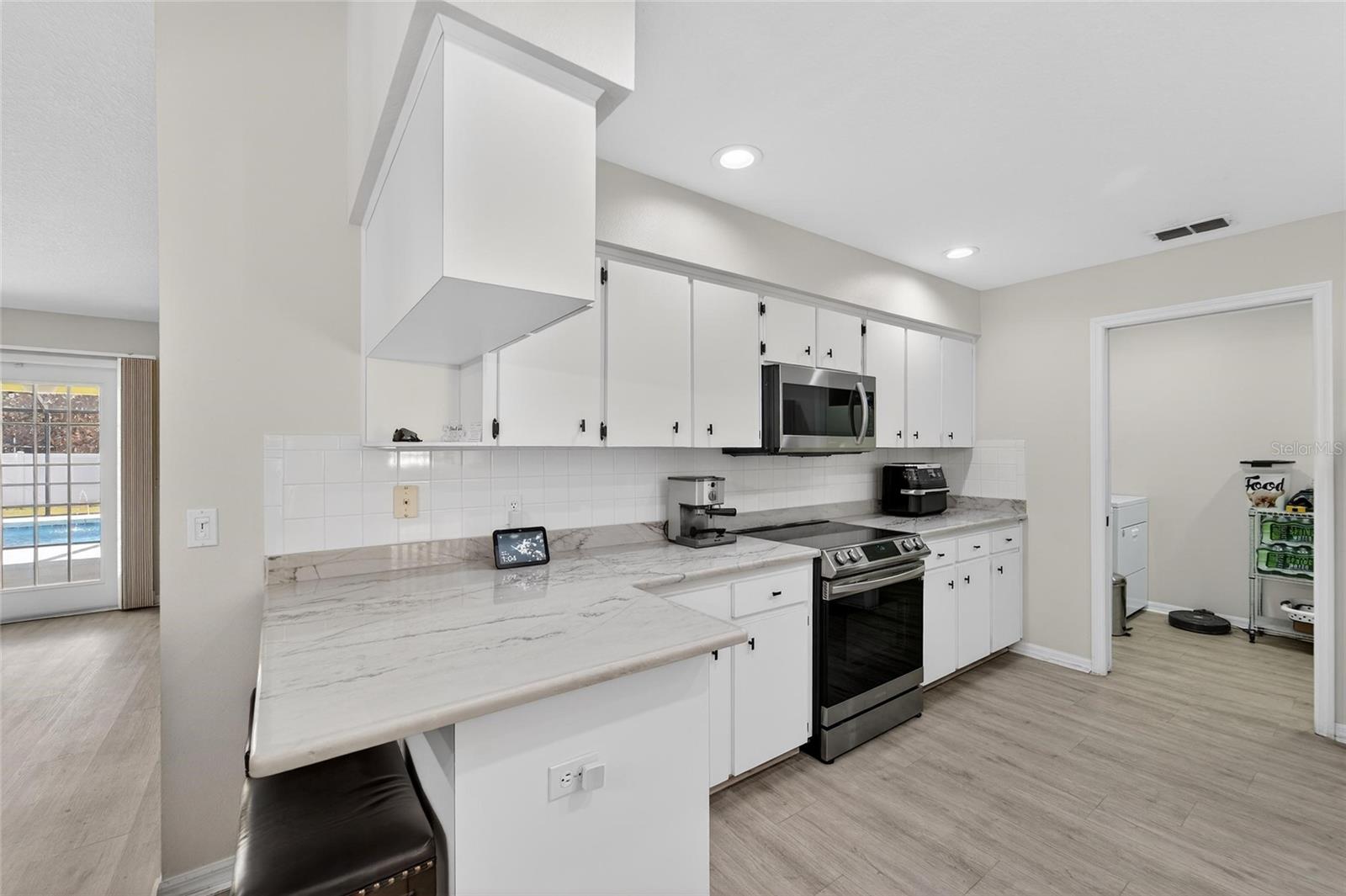 CLUBHOUSE LAKE ESTATES - Residential