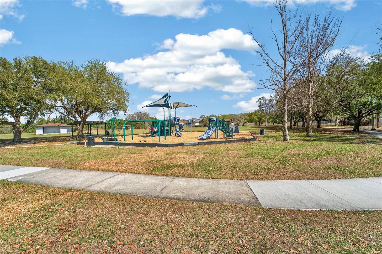 CLUBHOUSE LAKE ESTATES - Residential