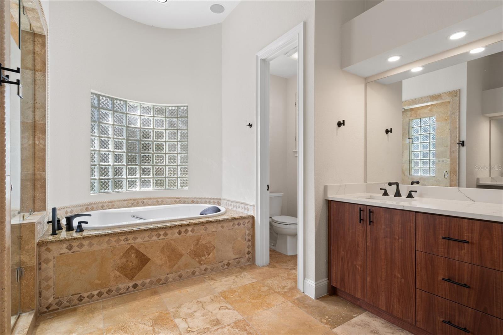 LAKE NONA - Residential