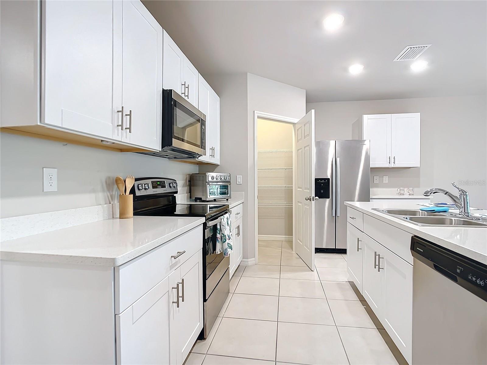 24692 RIO VILLA LAKES CIRCLE