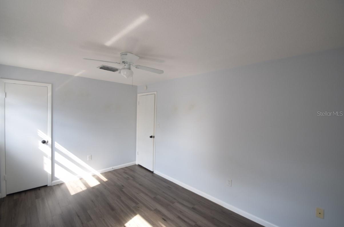 CASTLE SUB - Residential Lease