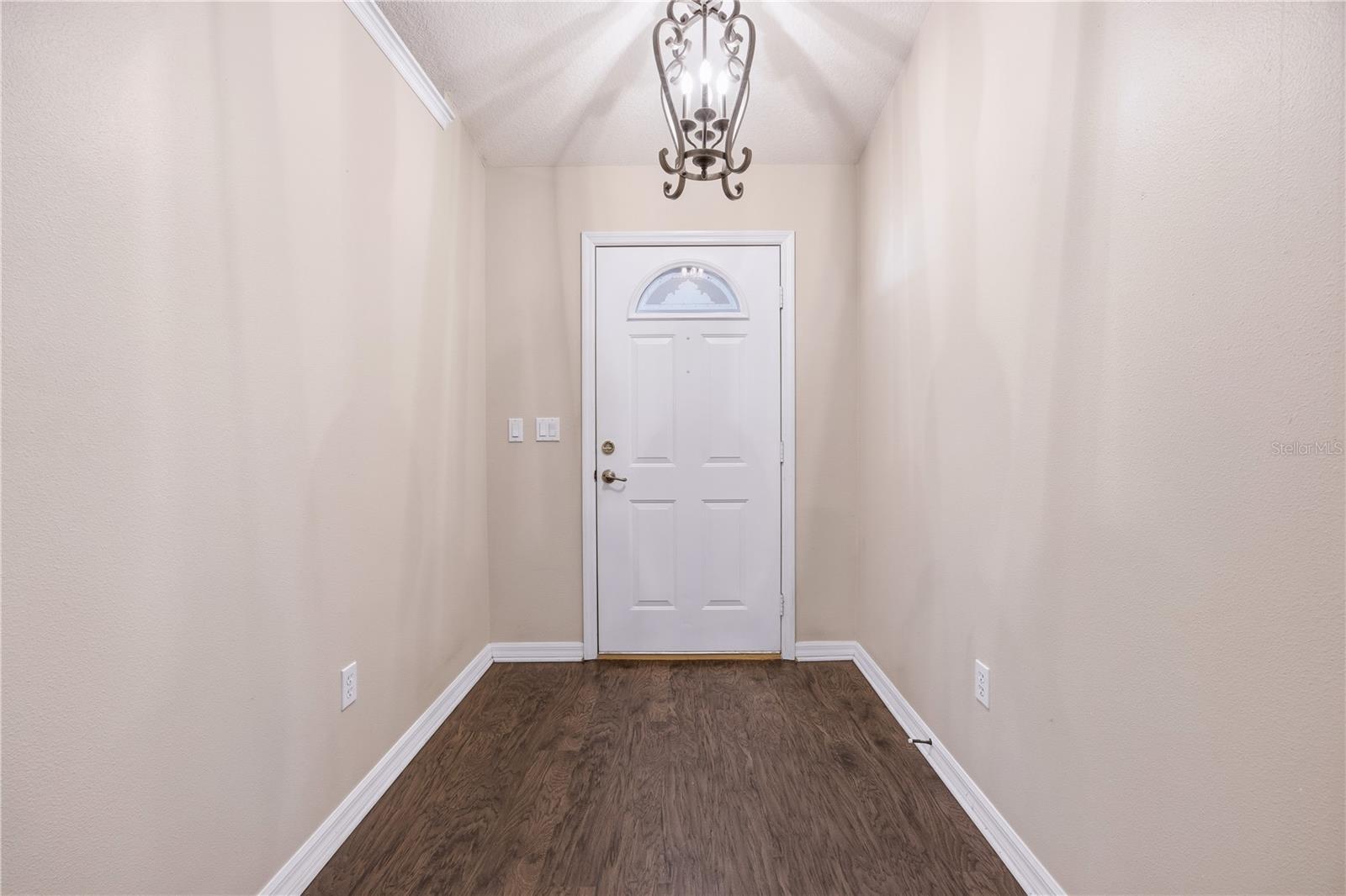 ROLLING RANCH ESTATE - Residential