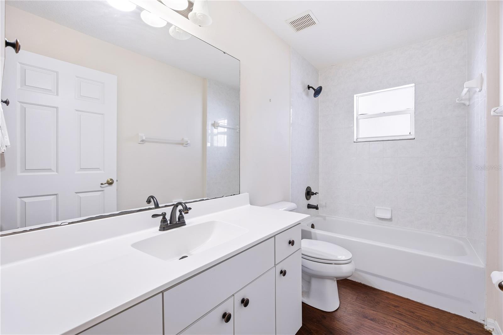 ROLLING RANCH ESTATE - Residential