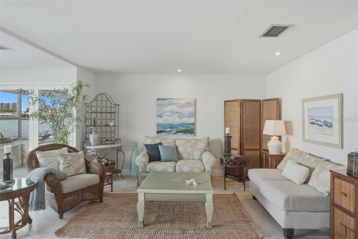 TOWN SHORES OF GULFPORT - Residential