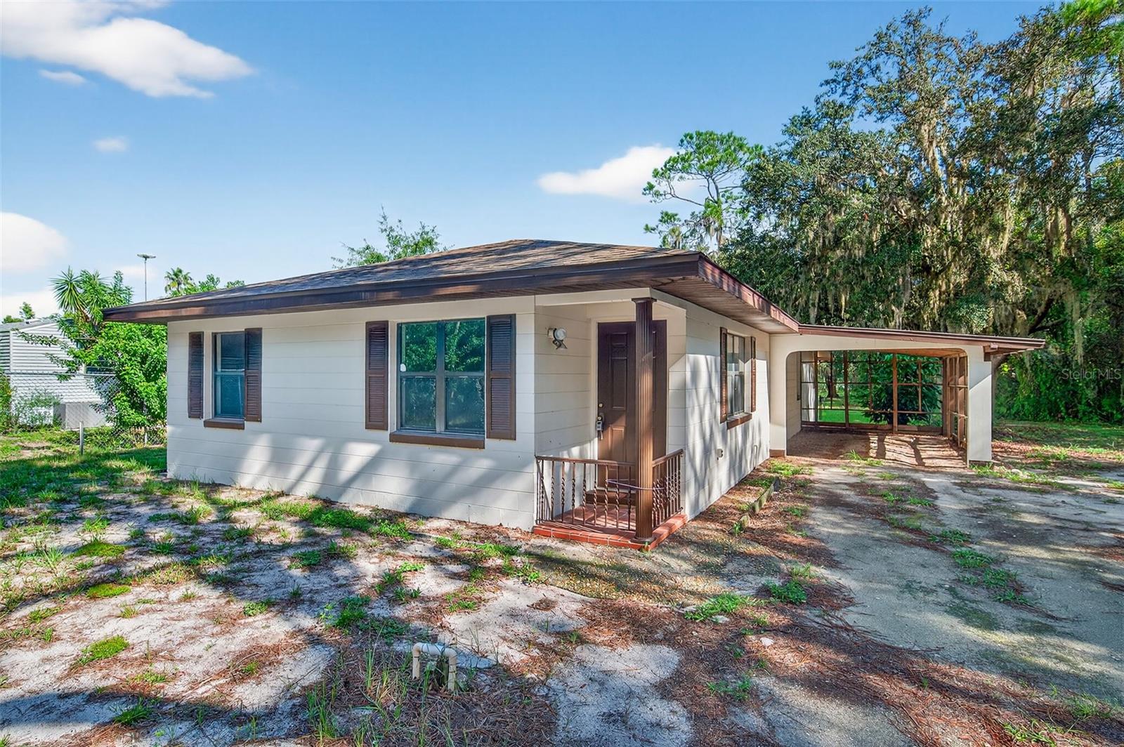 Investor Opportunity! Don’t miss this solid block home located at 25 Anderson Rd in Lake Wales, situated on OVER an acre of land with DIRECT waterfront access to Saddlebag Lake. This property offers long-term value with key updates already in place, including a 2016 A/C system and a brand-new roof installed in 2024. The expansive lot and serene lake frontage provide strong potential for future development, vacation rental income, or a lucrative flip. Whether you're expanding your portfolio or looking for your next investment project, this rare waterfront property offers both stability and upside.
*Selling willing to consider Conventional Loan BUT Buyer is responsible for any 4pt/inspection repairs if applicable*