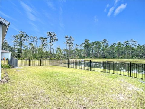 A home in DELAND