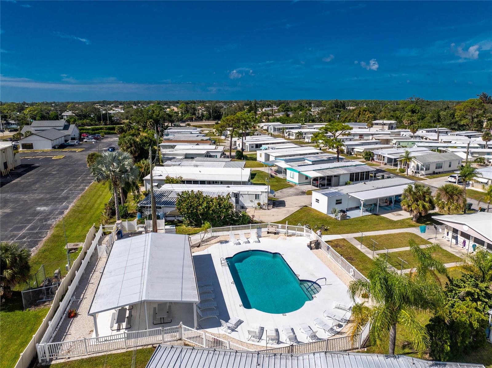 BROOK TO BAY - Residential