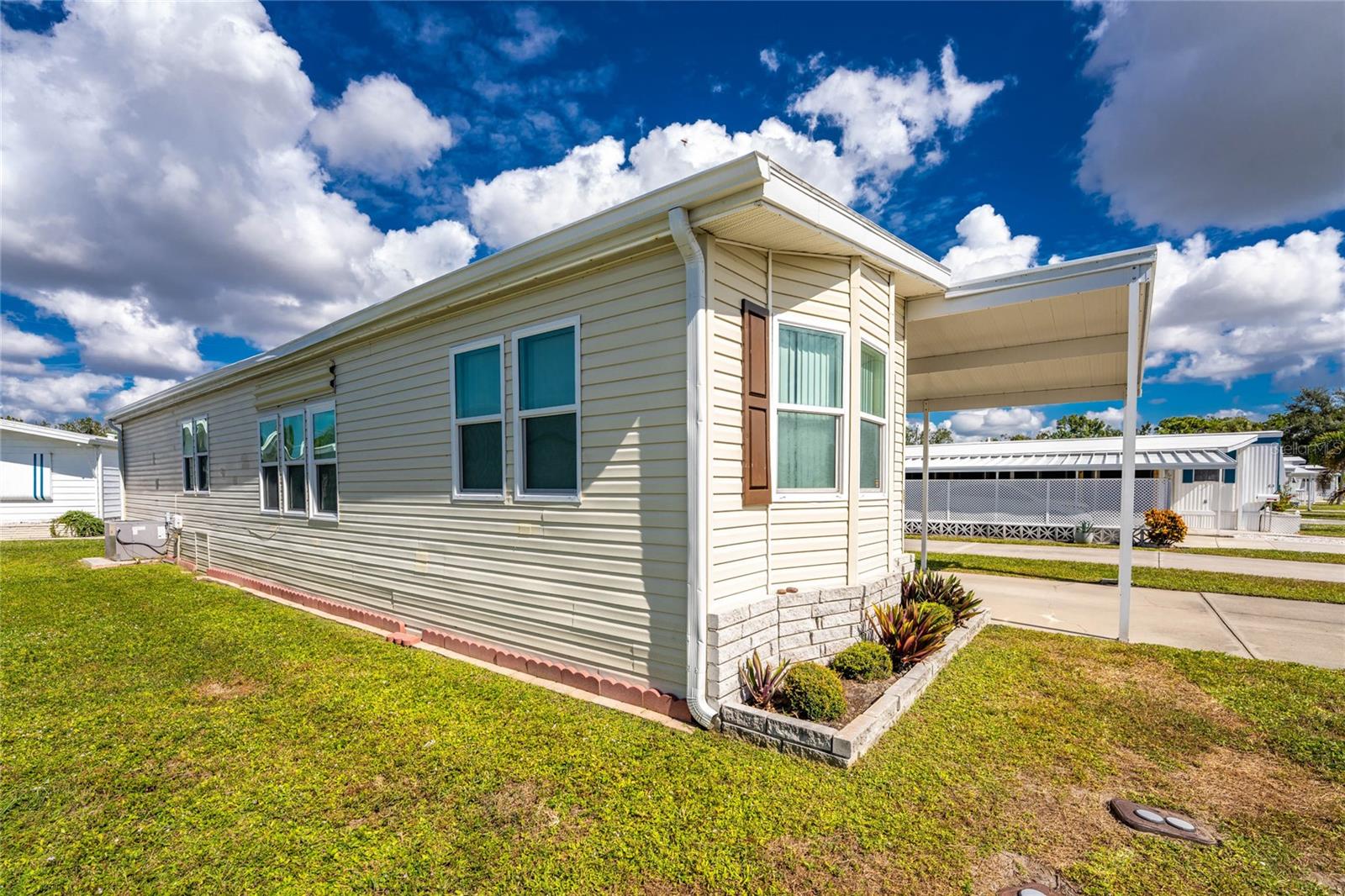 BROOK TO BAY - Residential