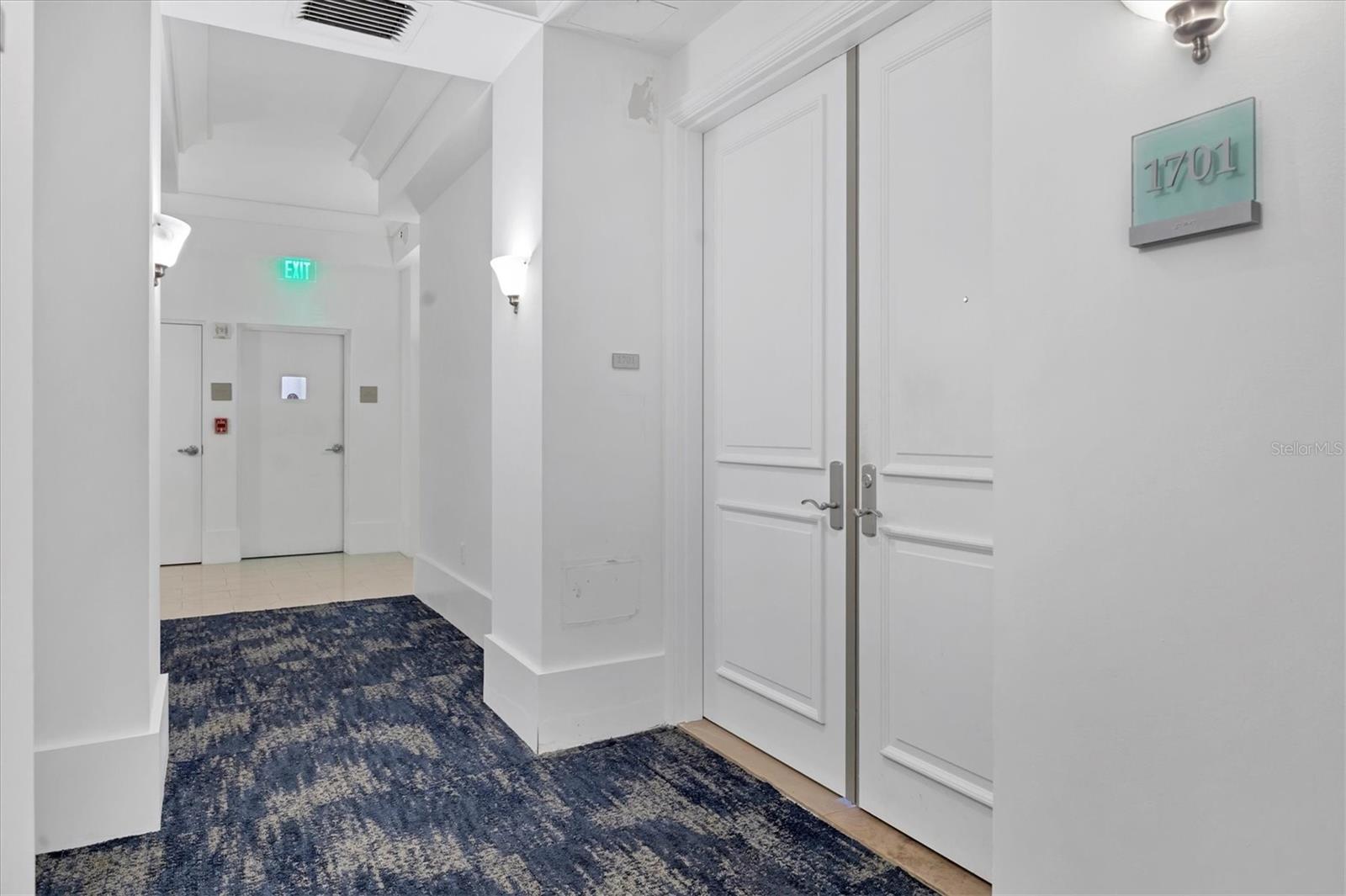 1350 MAIN STREET 1701