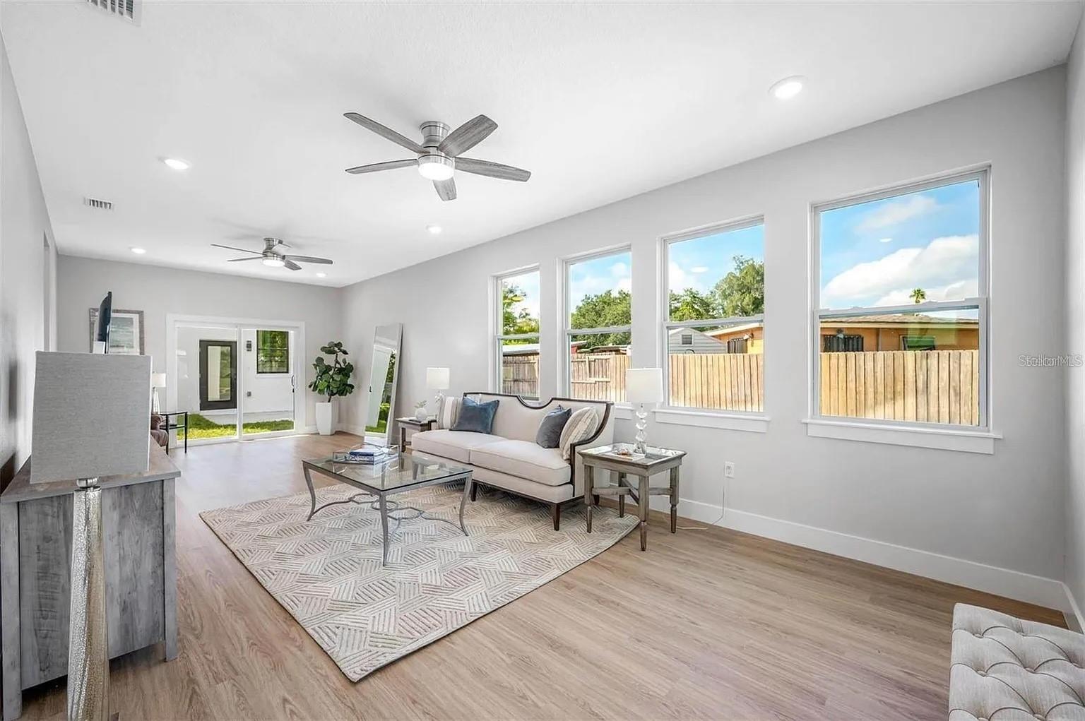 TYRONE GARDENS SEC 1 - Residential