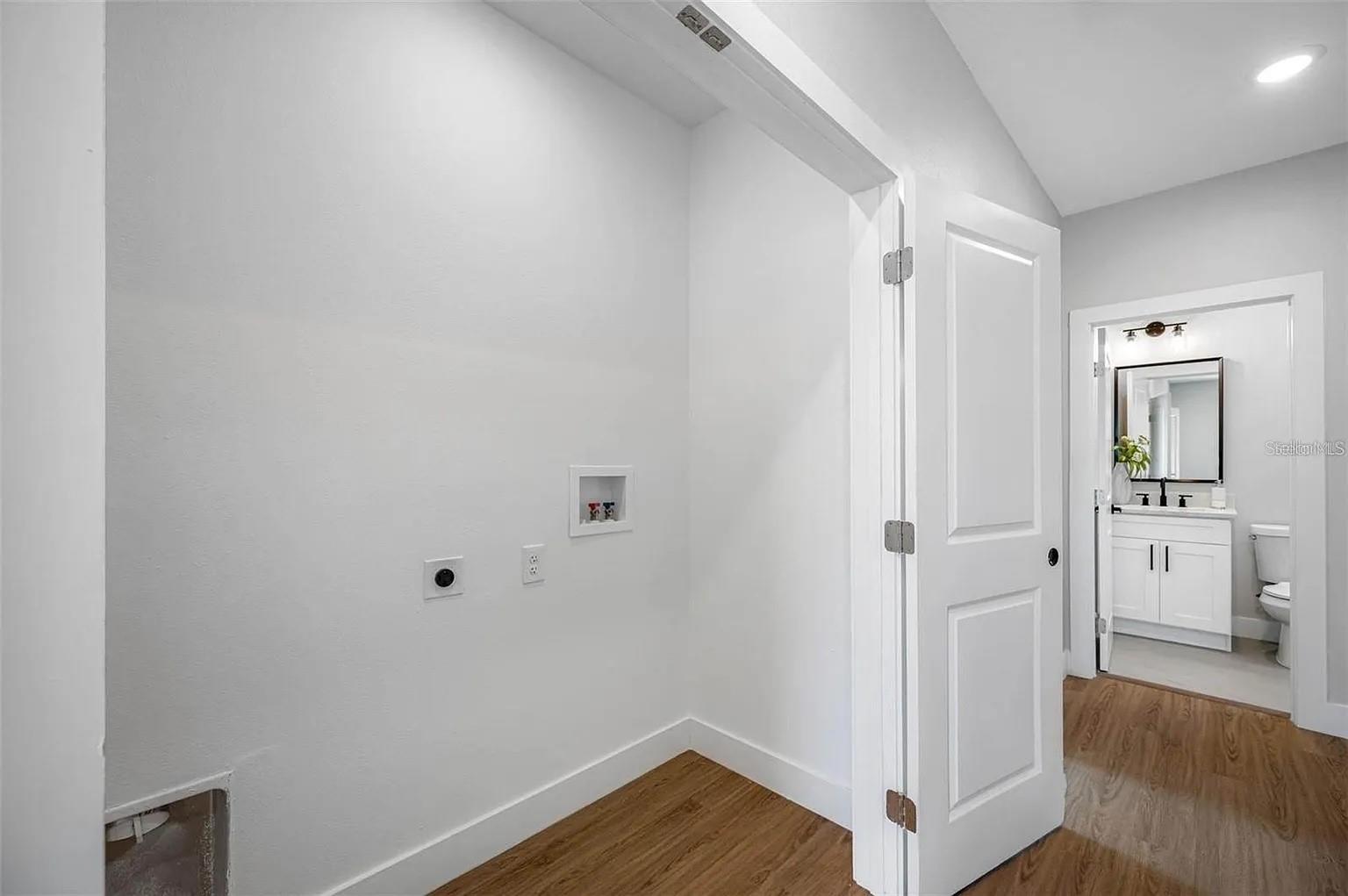 TYRONE GARDENS SEC 1 - Residential