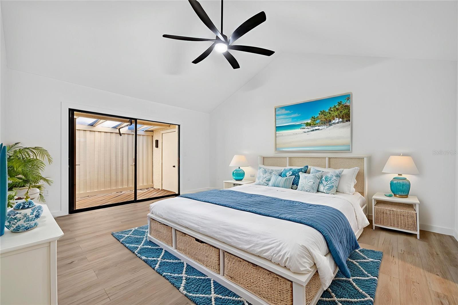 PINE BAY FOREST - Residential